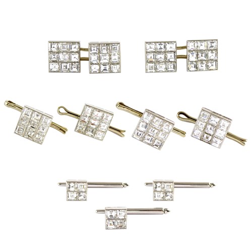 Diamond square panel gentleman's dress set by Van Cleef & Arpels, Paris, with a pair of cufflinks, four buttons and three studs,